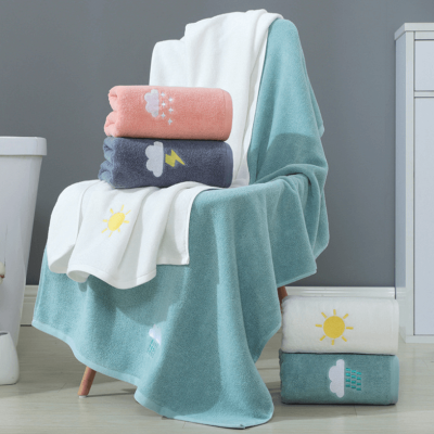 140x70cm Thick, Absorbent Cotton Bath Towel with Embroidery Detail